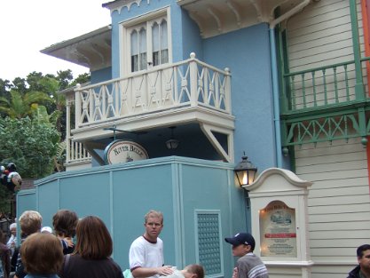 RiverBelleTerrace