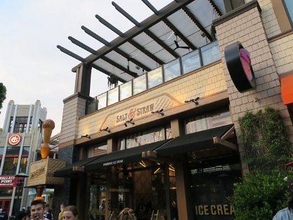 SaltAndStraw